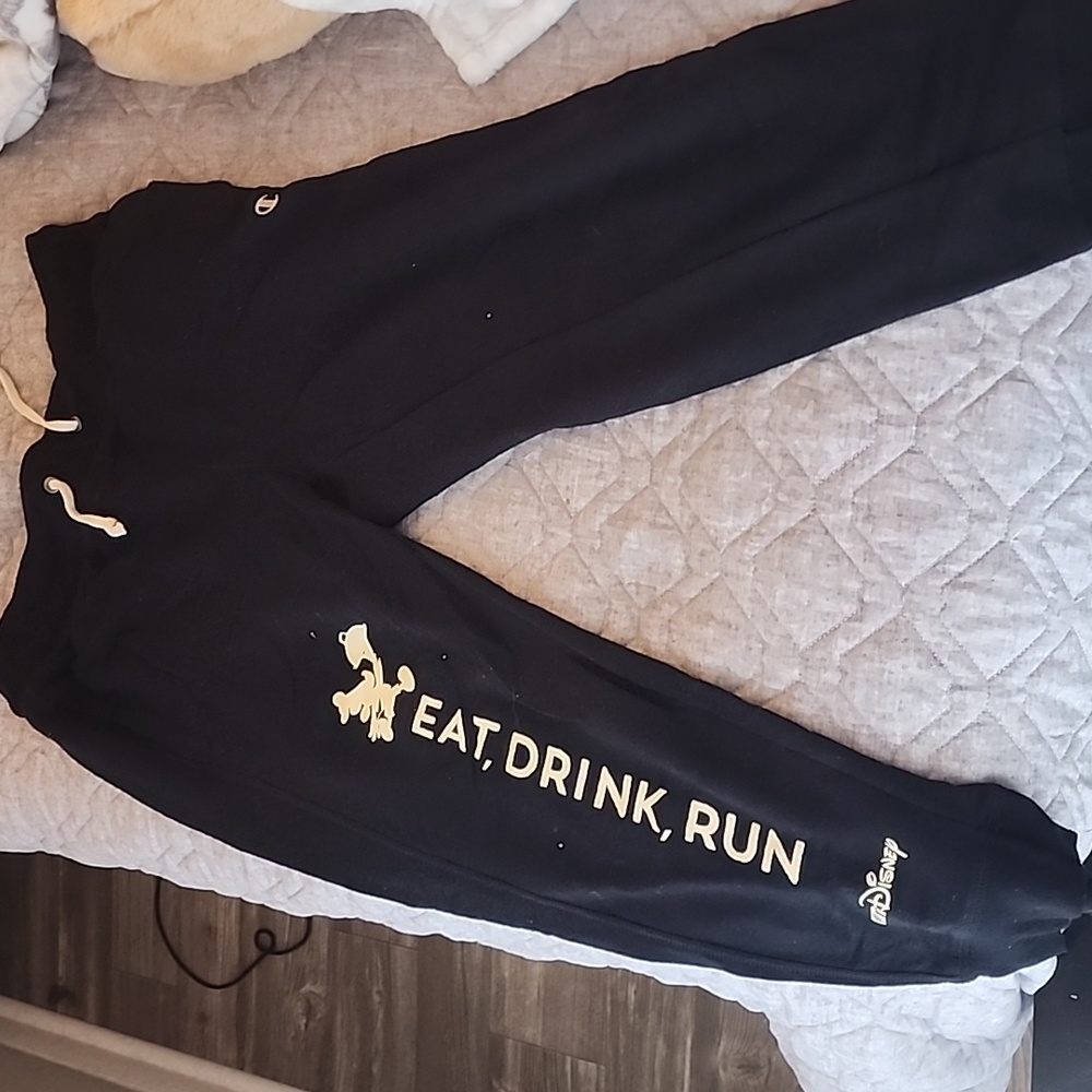 Rundisney champion capris